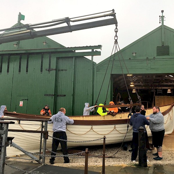 Heavy Lifting in preparation for Shetland Boat Week