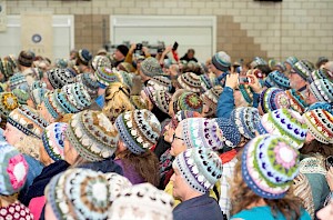 Drop-in: Getting involved in Shetland Wool Week